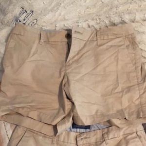 Old navy kaki short